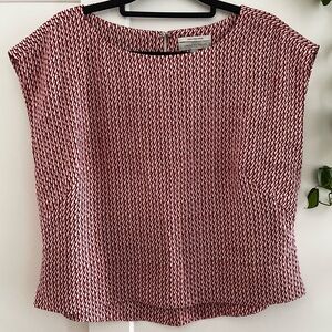 Veronika Maine Red and White Patterned top USA8/AUS 12